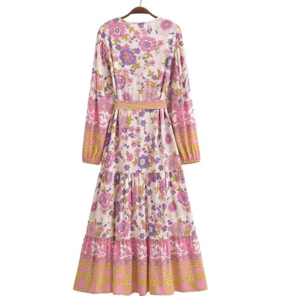 oho Floral Print V neck Button Down Belted Dress - Picture 4 of 7